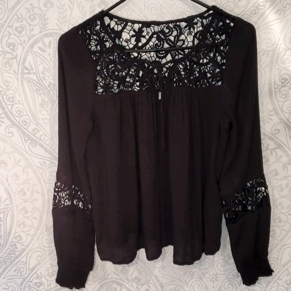 💥3 for$20💥Hollister woman's top